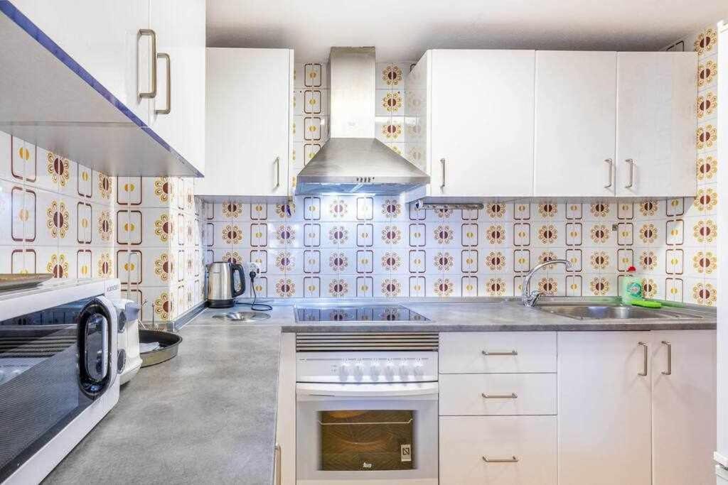 Inftour Apolo III Apartamento Калпе Екстериор снимка