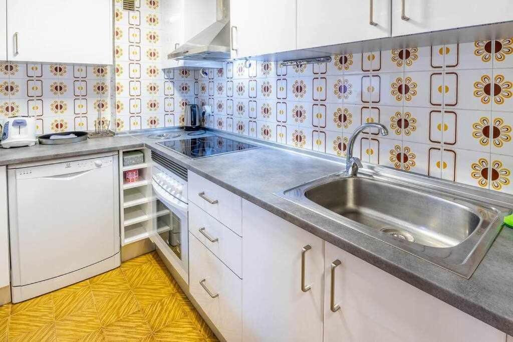 Inftour Apolo III Apartamento Калпе Екстериор снимка